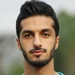 مصطفى ازادزوي