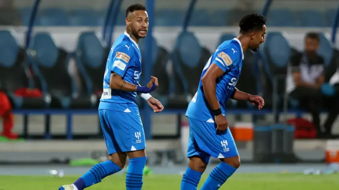 عرض تركي مفاجئ يخلص الهلال من عبء نونيز