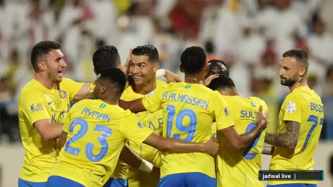 النصر يواجه الفتح بنقص عددي مؤثر في افتتاح دوري روشن السعودي