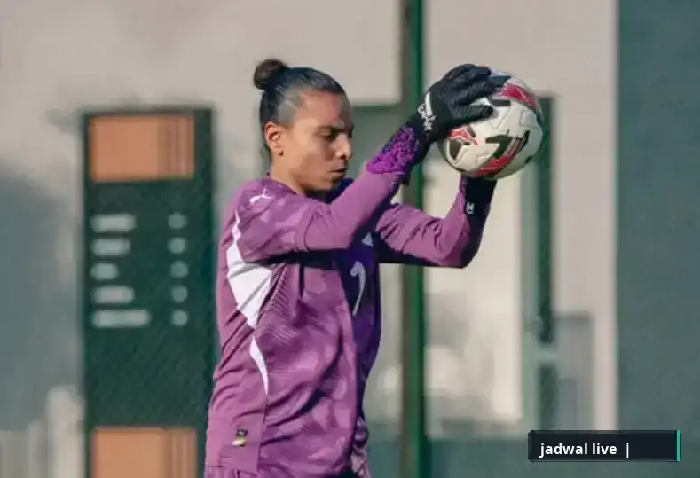 البنك الأهلي يتعاقد مع مها الدمرداش حارسة الأهلي وقائدة المنتخب المصري